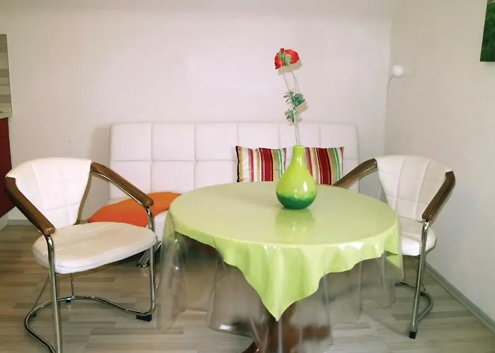 Lejlighed Pet Friendly In Schleusingen